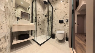 hotel-aquarius-dubrovnik-junior-suite-bathroom